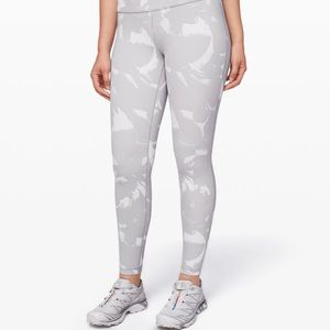 Lululemon speed up tight 28” size 4